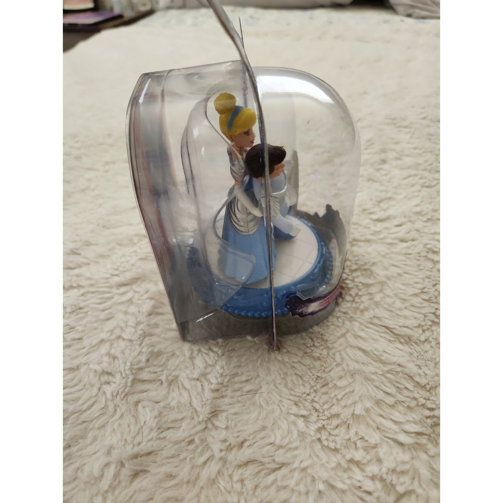 Disney Princess Cinderella Dancing Duet Mattel 2011 Spinning Figure - Picture 4 of 8
